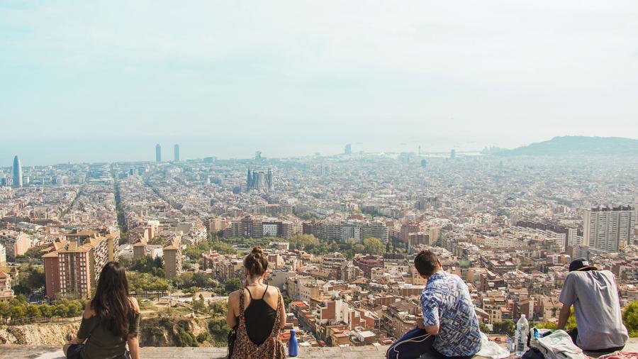 ESL Languages Expanish Barcelona young adults gallery 5